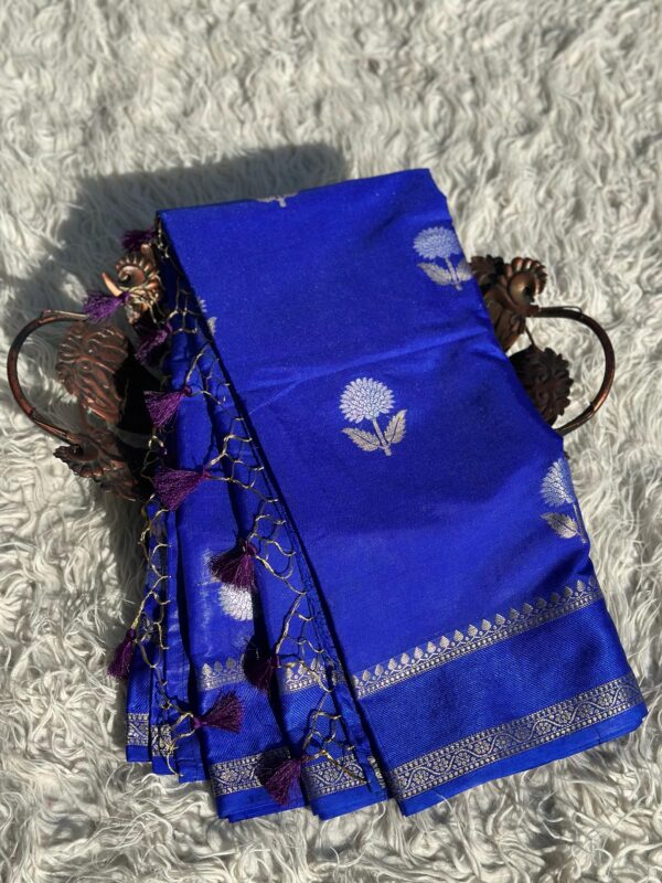 Banarasi Semi Raw