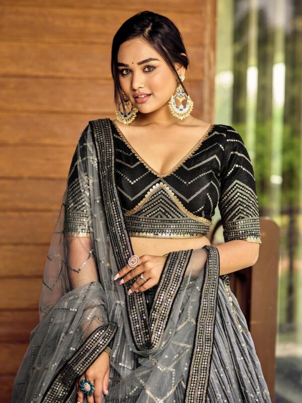 Lehenga Semi Stitched